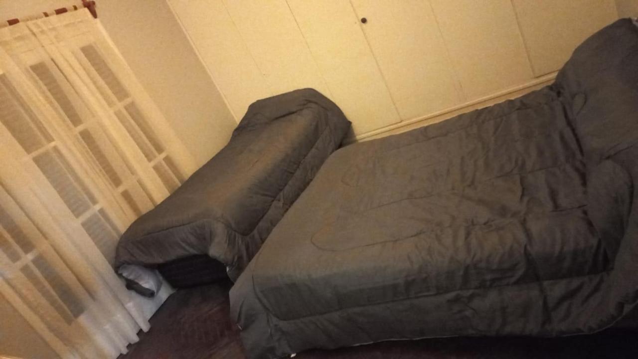 Hostal House Reymon,Habitaciones Privadas" Precio Por Persona" Мендоса Екстериор снимка